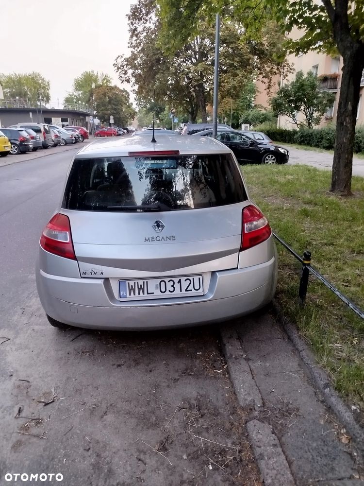 Renault Megane 1.4 16V Alize - 4