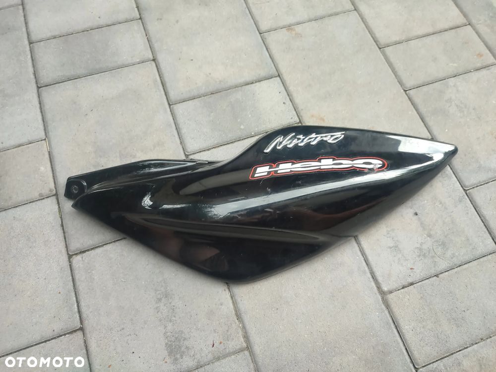 Owiewka, osłona, bok, boczek, zadupek, ogon Yamaha Nitro 50 - 1