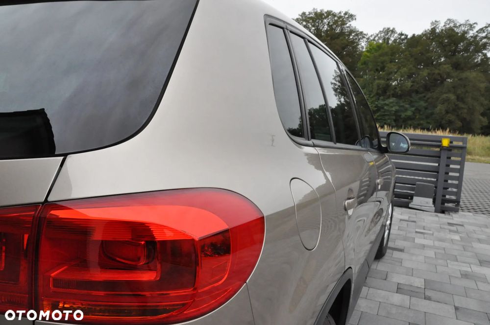 Volkswagen Tiguan 2.0 TDI BlueMot Trend&Fun - 9