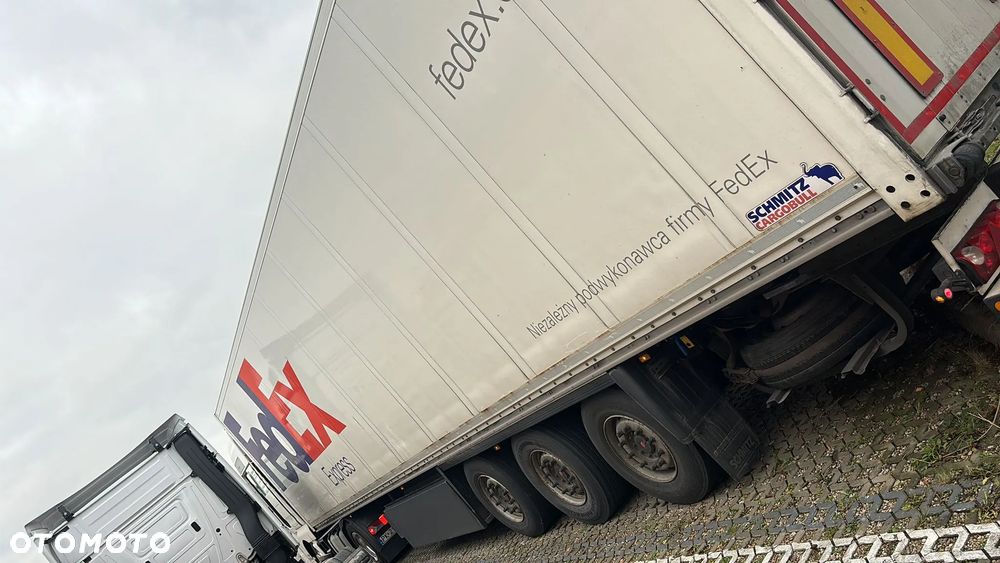 Schmitz Cargobull - 4