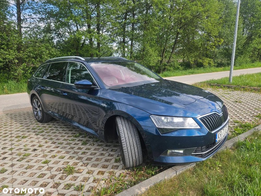 Skoda Superb 2.0 TDI 4x4 L&K DSG - 6