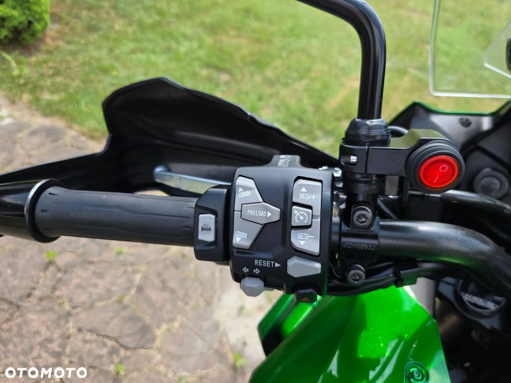 Kawasaki Versys 1000 - 15