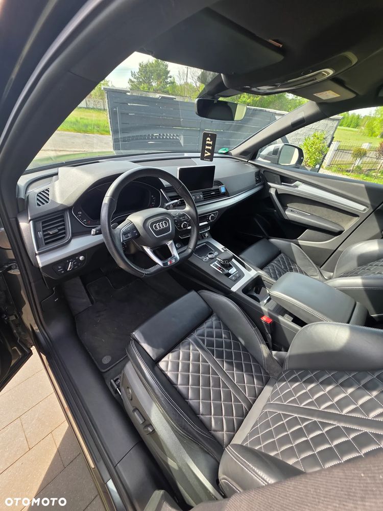 Audi Q5 - 11