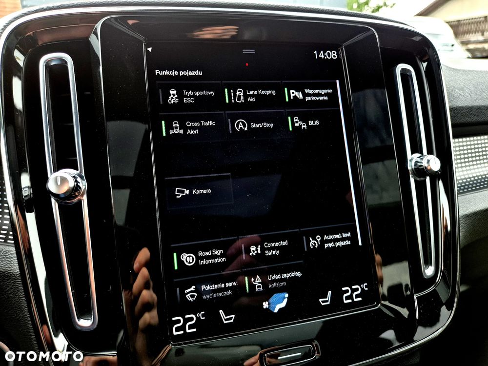 Volvo XC 40 T3 R-Design - 23