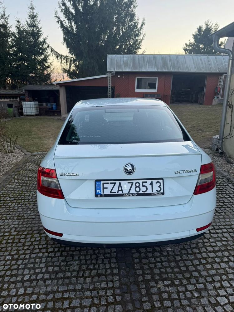 Skoda Octavia 1.5 TSI ACT Active - 8