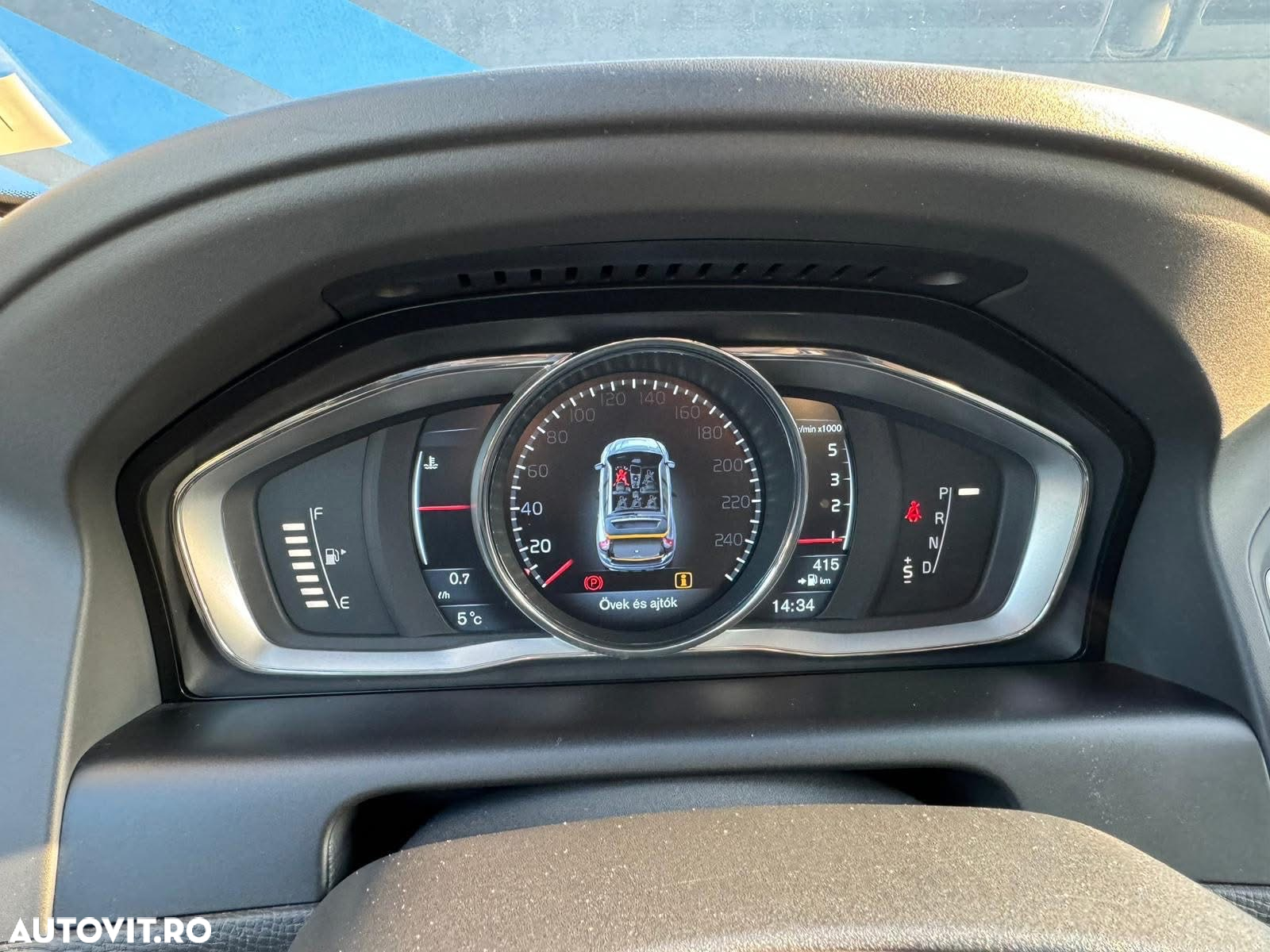 Volvo XC 60 D5 AWD Summum - 6