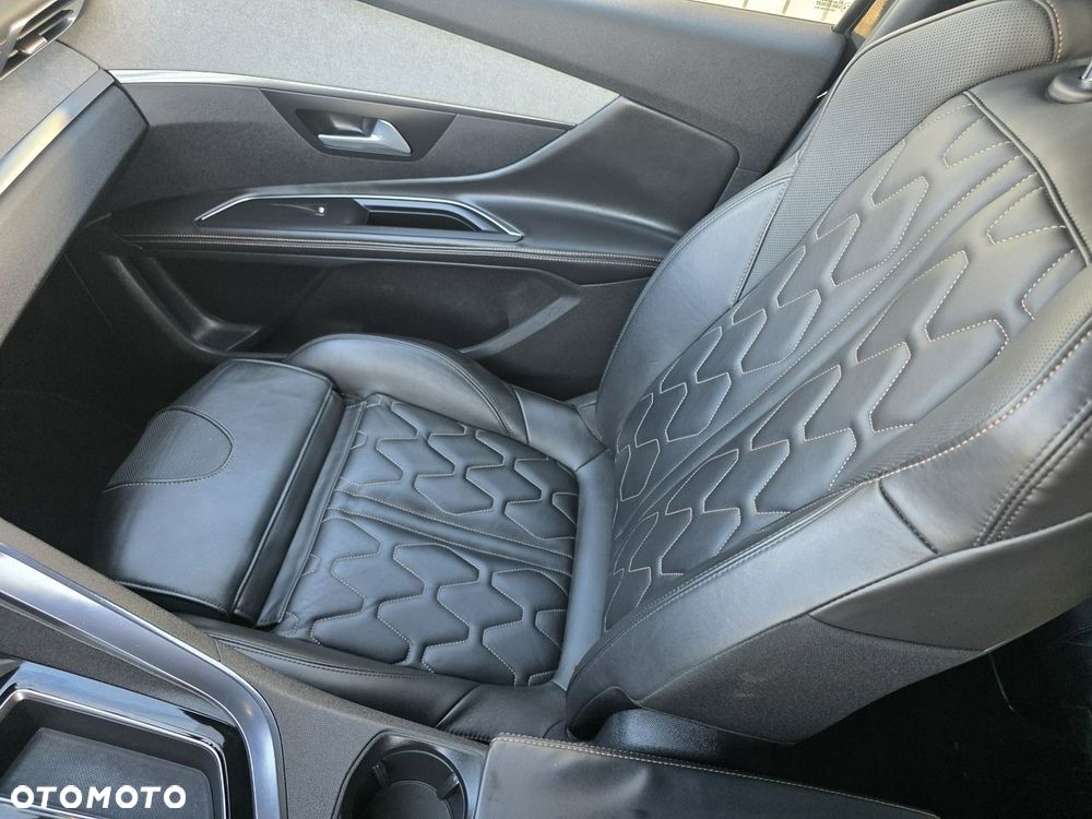Peugeot 5008 2.0 BlueHDI GT S&S EAT8 - 28