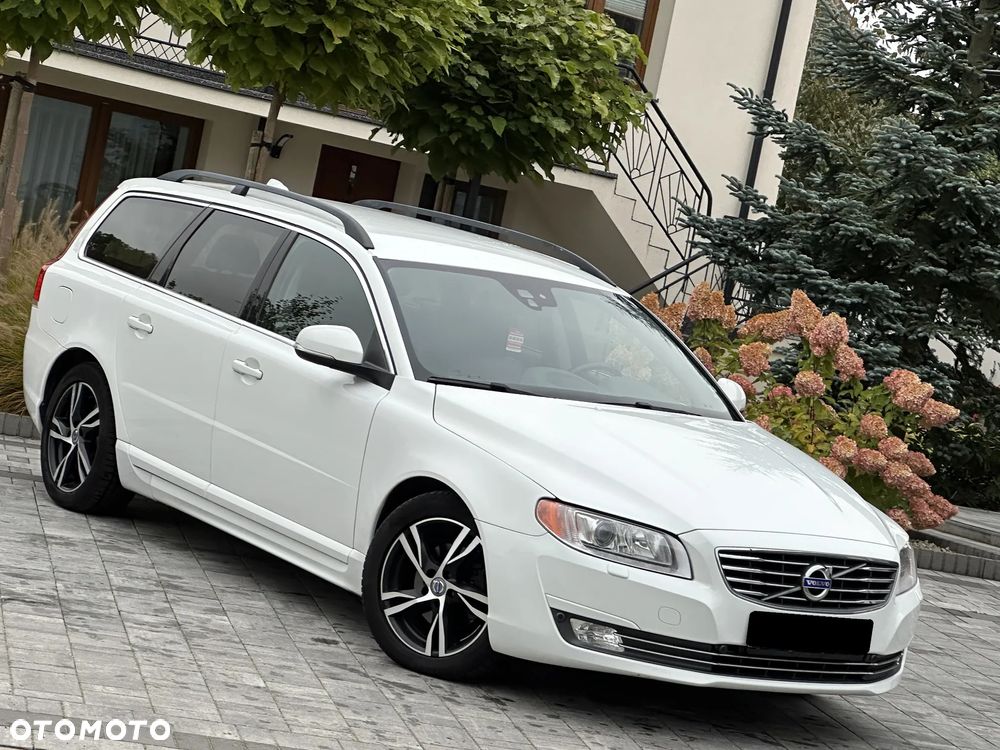 Volvo V70 D4 Geartronic Summum - 1