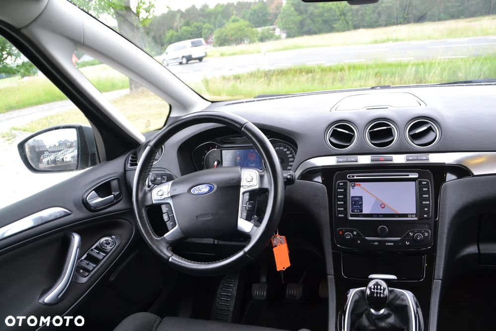 Ford S-Max 1.6 EcoBoost Titanium - 29