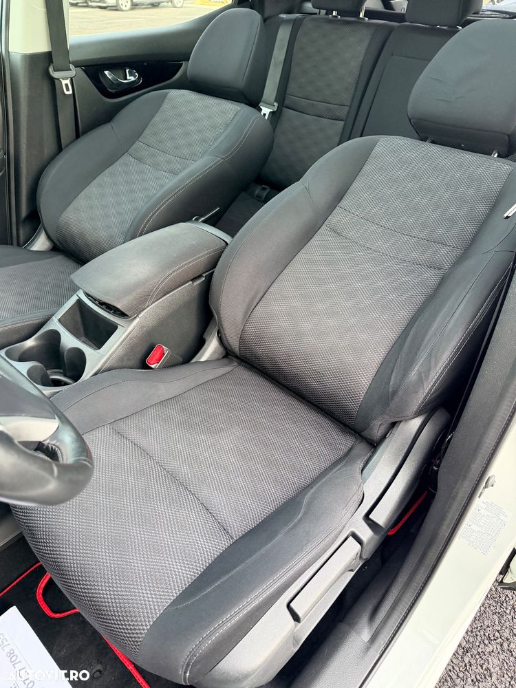 Nissan Qashqai 1.2 DIG-T Start/Stop Acenta - 22