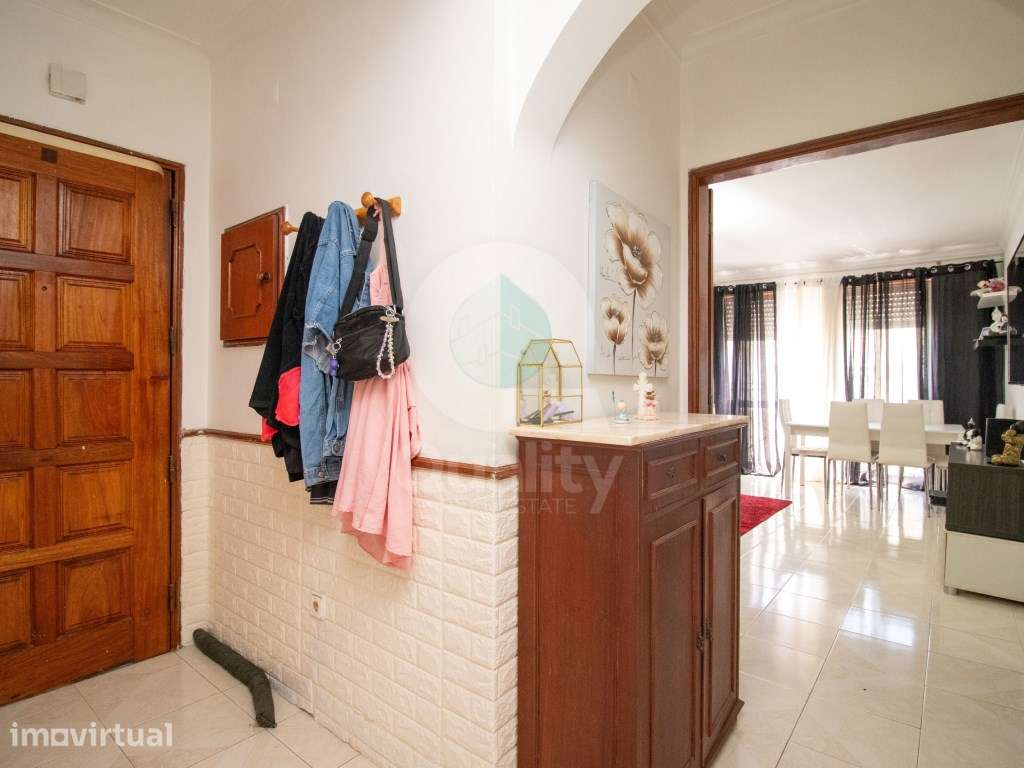 T2 | 86,26 m² | 2.º andar | Lareira | Excelente localização - Grande imagem: 2/23