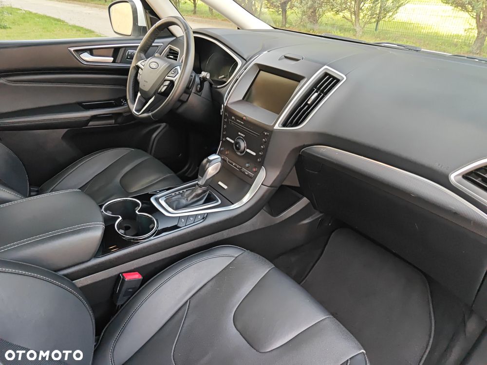 Ford S-Max - 23