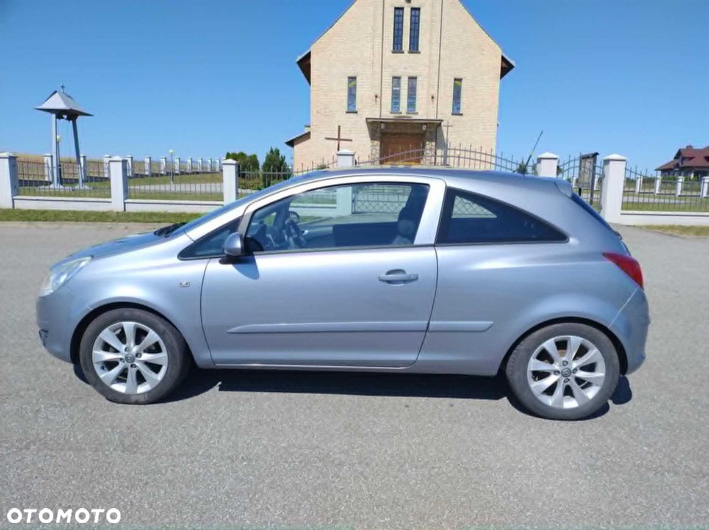 Opel Corsa - 3