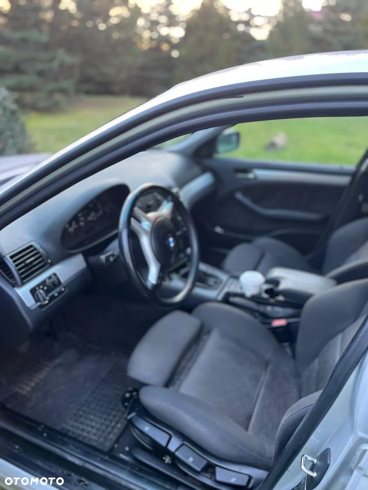 BMW Seria 3 320d - 11