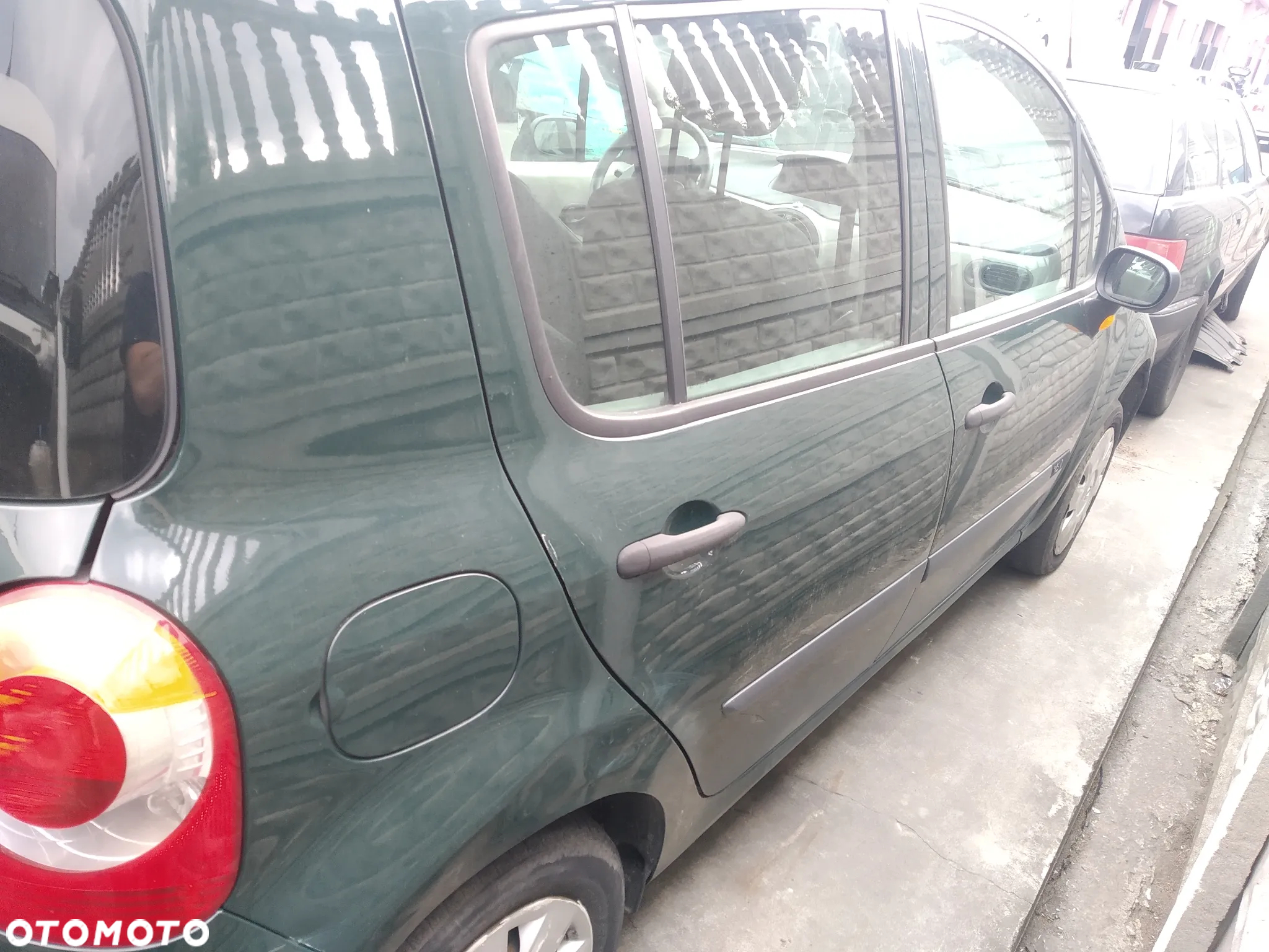 RENAULT MODUS LIFT 04-08 1.2 16V - RADIO RADIOODTWARZACZ - 16