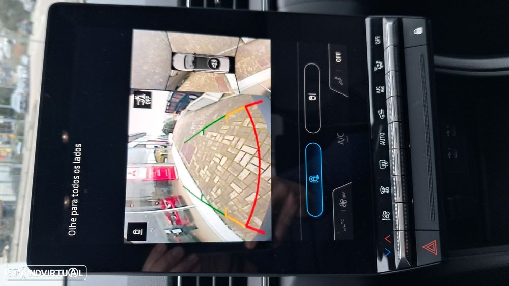 Mitsubishi Grandis - 10