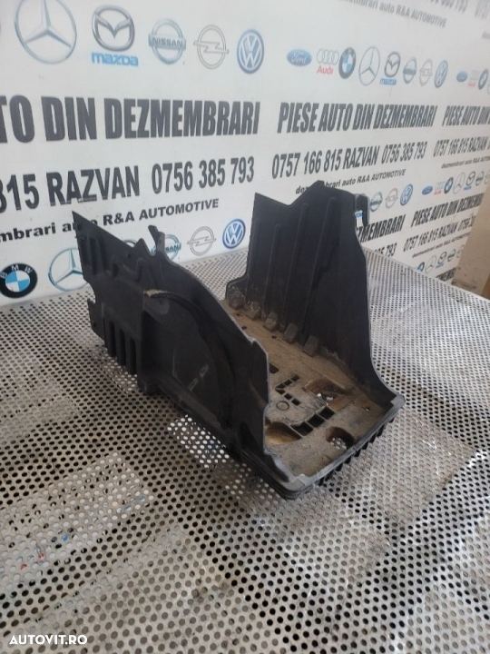 Suport Baterie Volvo V70 XC70 2.4 Diesel An 2007-2016 - 3