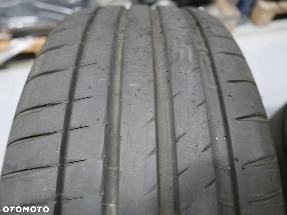 opona 255/40/21 michelin pilot sport 4 102y - 2