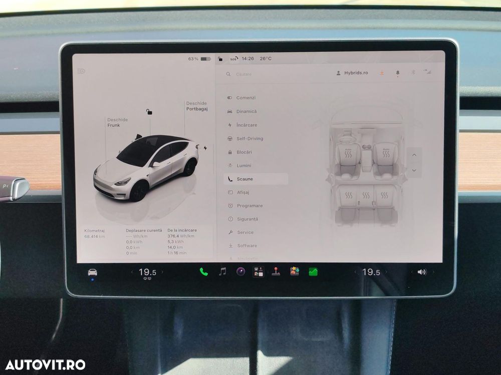 Tesla Model Y - 26