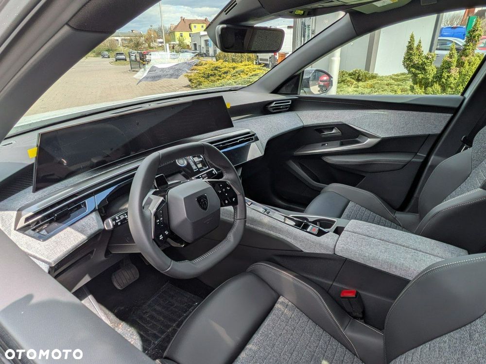 Peugeot 3008 - 11