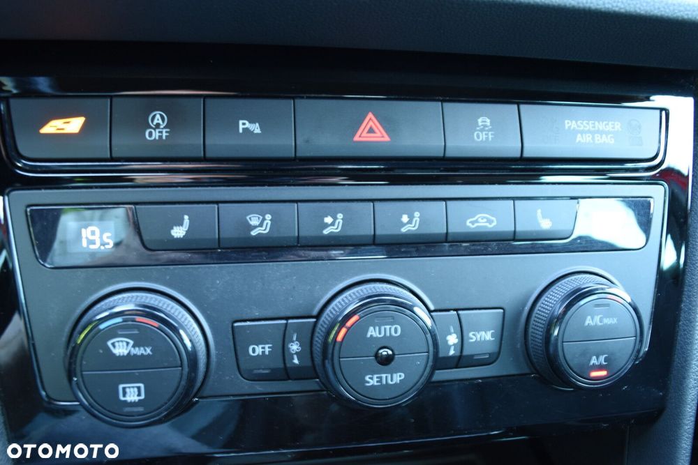 Seat Leon 2.0 TSI Cupra S&S DSG - 25