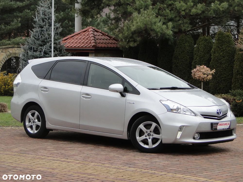 Toyota Prius 1.8 HSD Premium - 10