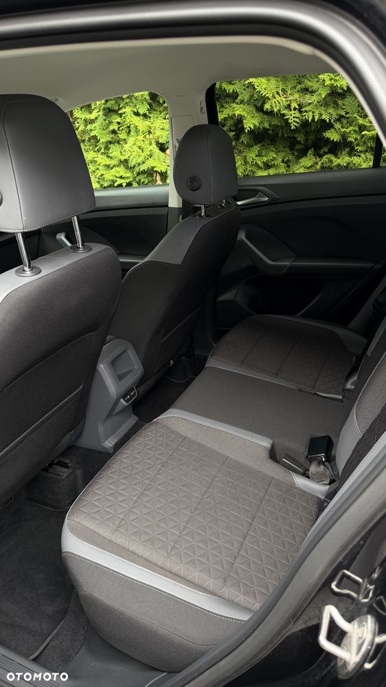 Volkswagen T-Cross 1.0 TSI Style DSG - 28