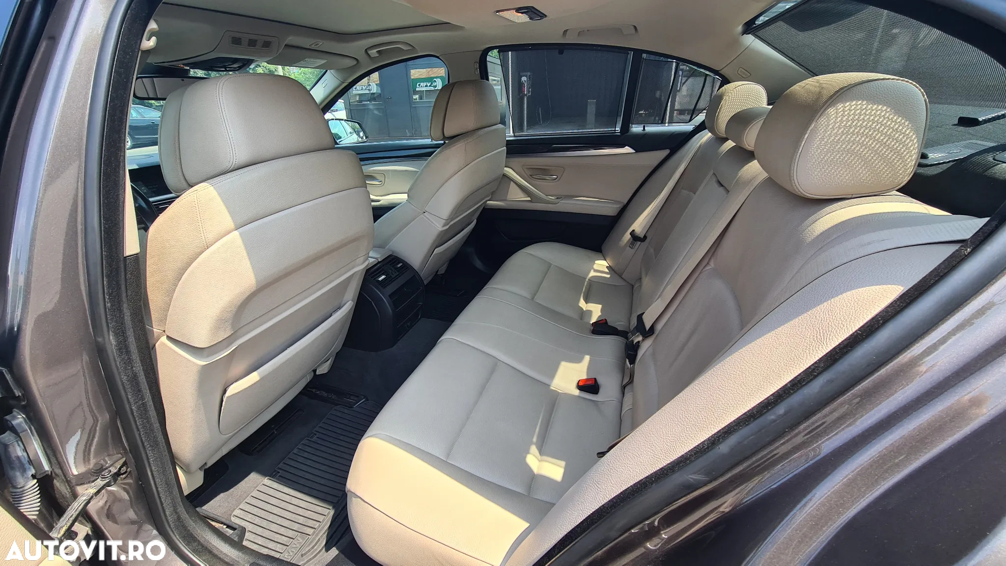 BMW Seria 5 530d xDrive - 28
