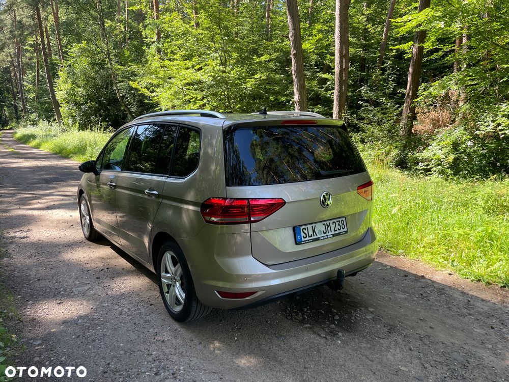 Volkswagen Tiguan - 4