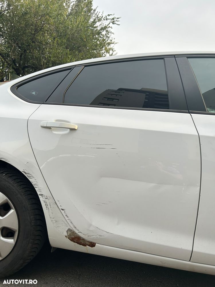 Opel Astra - 16