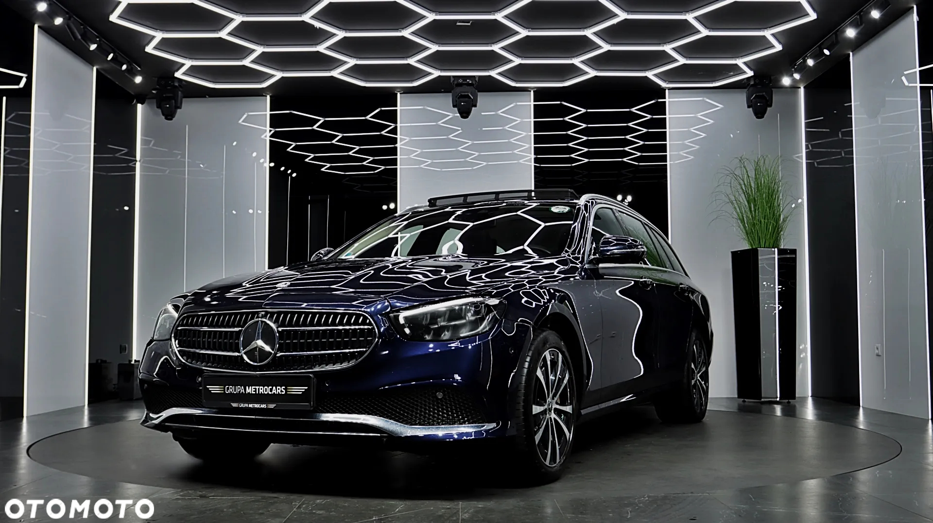 Mercedes-Benz Klasa E - 2