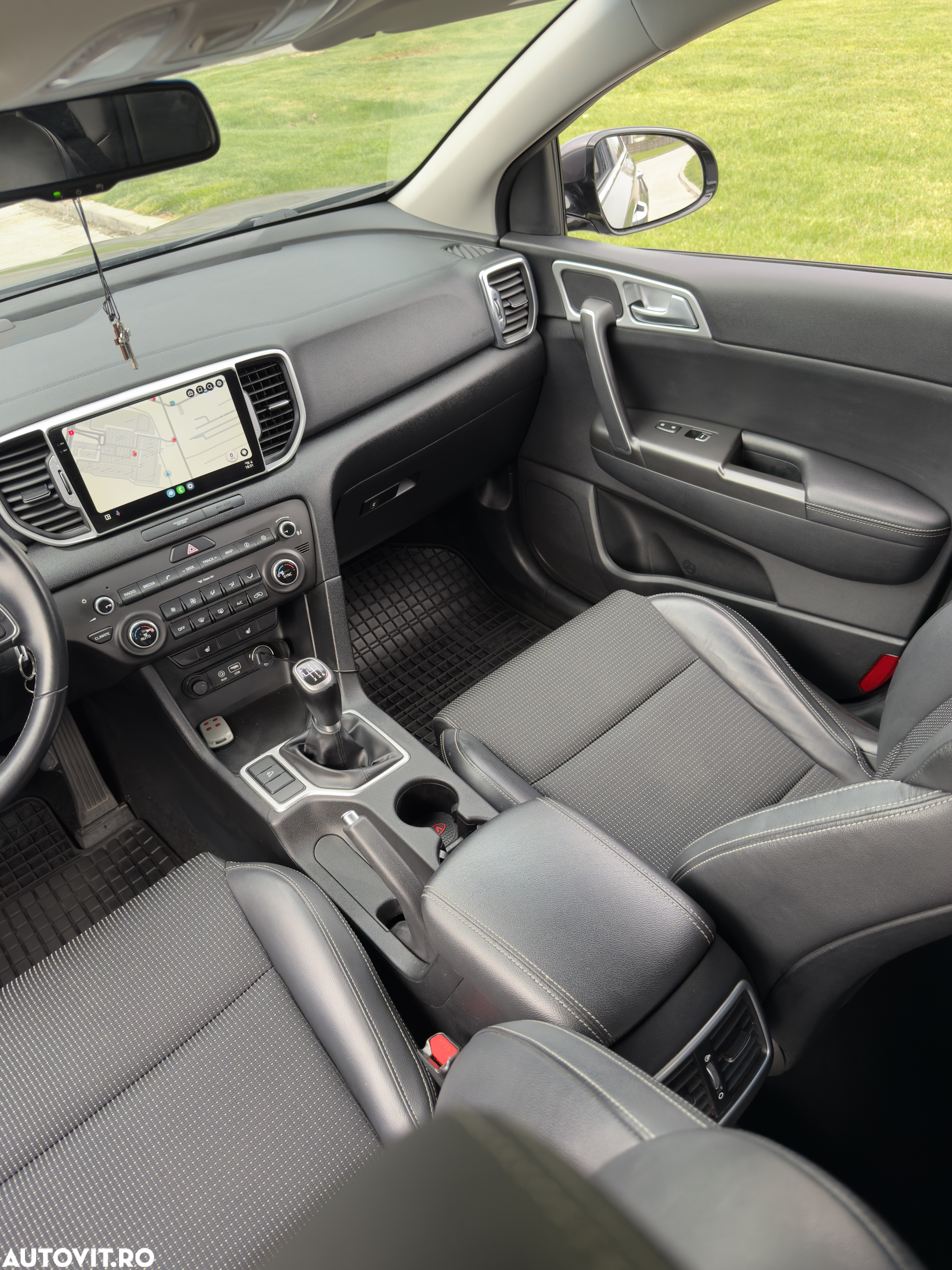 Kia Sportage - 12