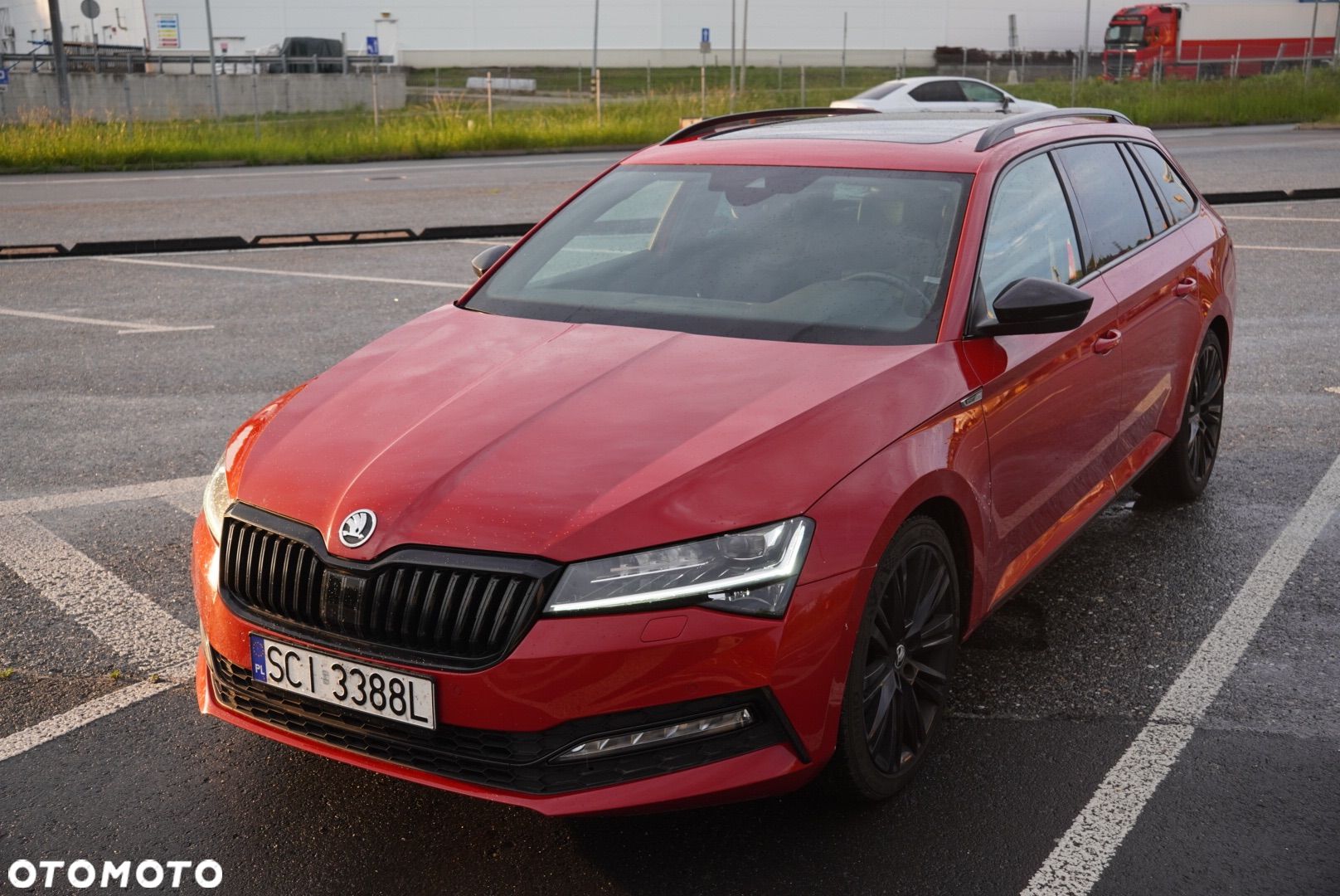 Skoda Superb 2.0 TDI 4x4 DSG Sportline - 1