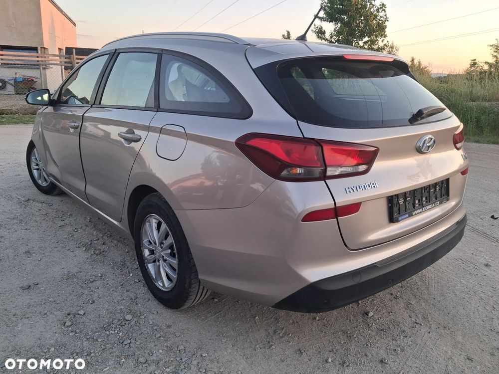 Hyundai i30 - 12