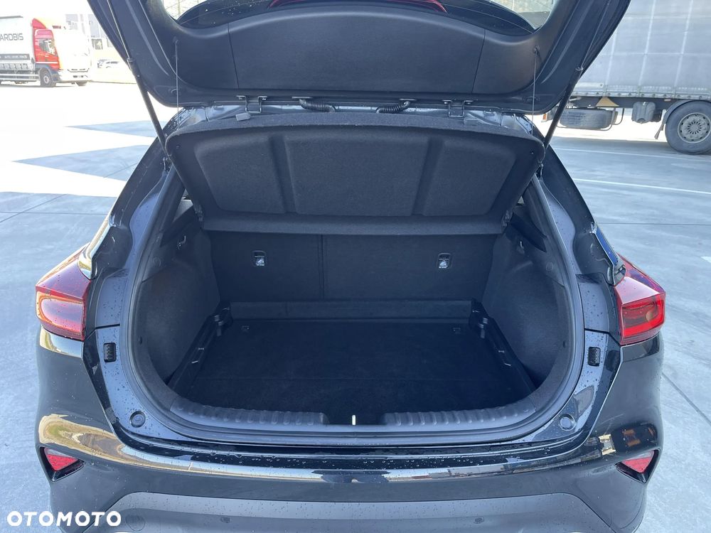 Kia XCeed 1.5 T-GDI M - 18