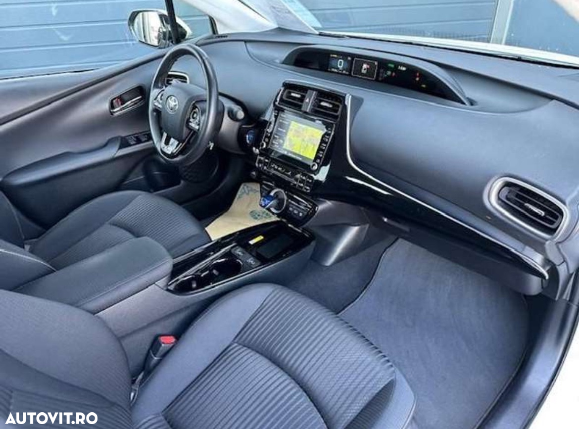 Toyota Prius Plug-in Hybrid Comfort - 20