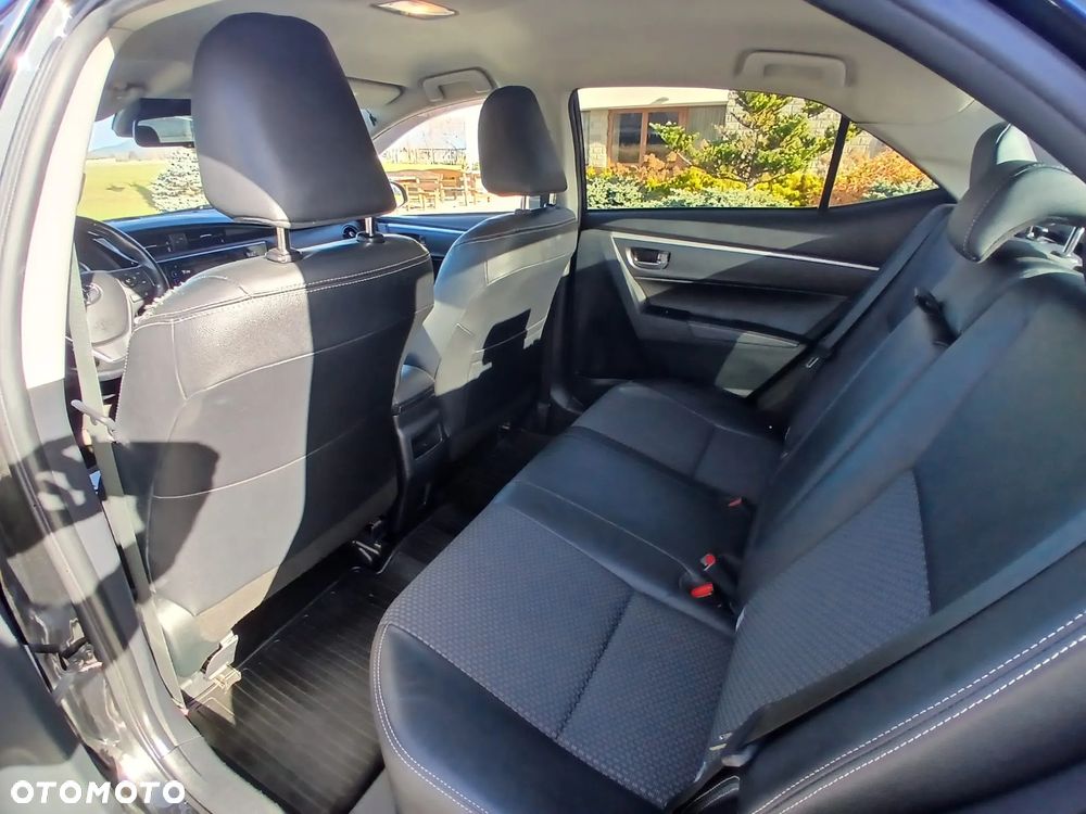 Toyota Corolla 1.6 Prestige MS - 13