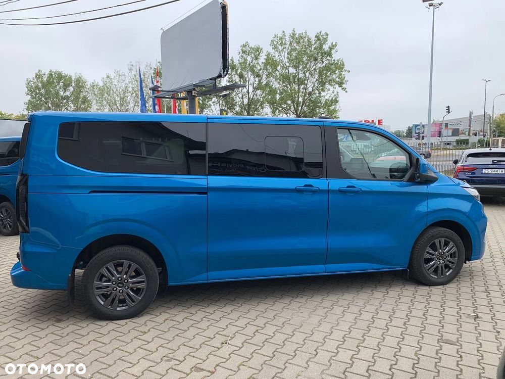 Ford Tourneo Custom 2.0 EcoBlue L2 Titanium SelectShift - 4