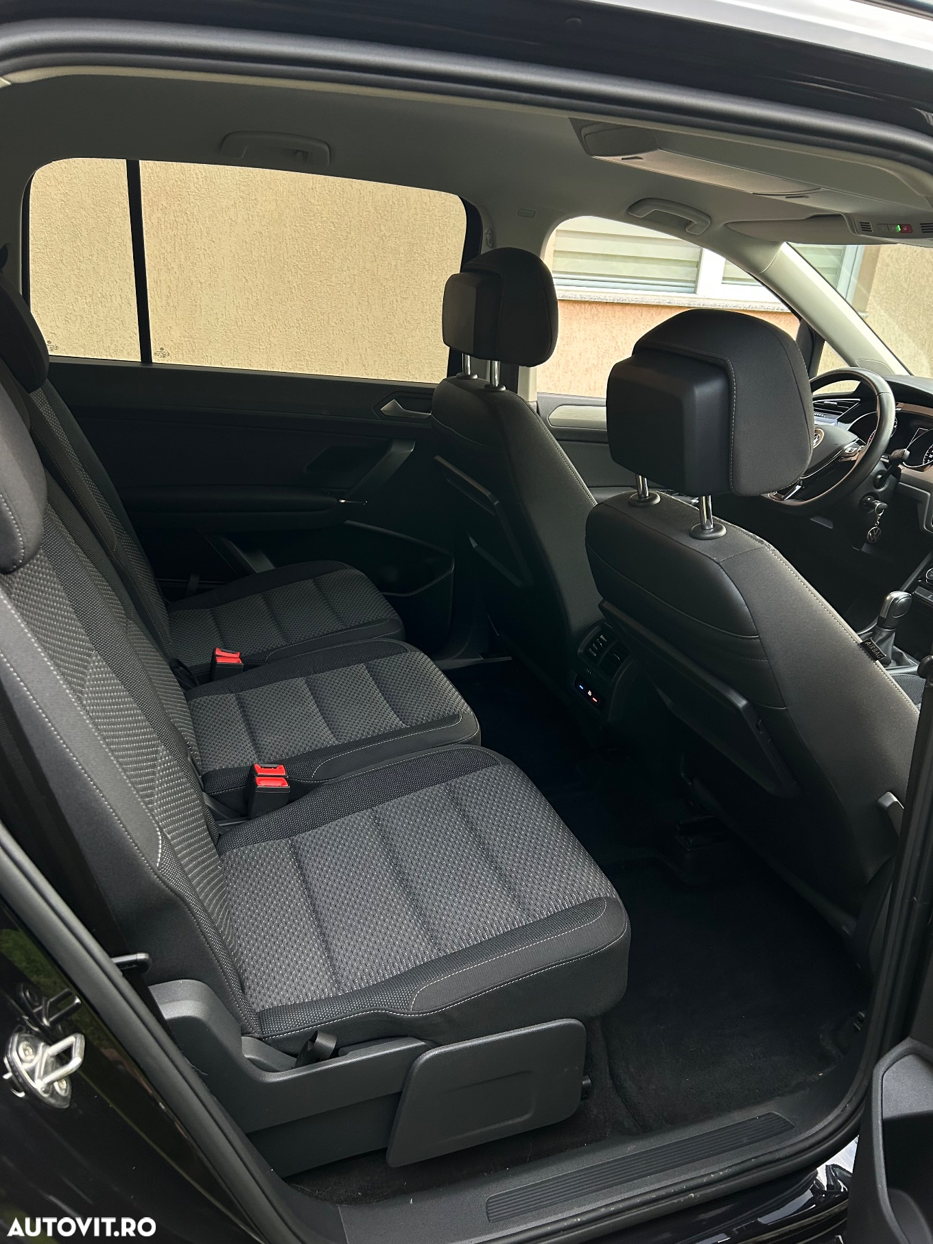 Volkswagen Touran 1.5 TSI DSG Comfortline - 16