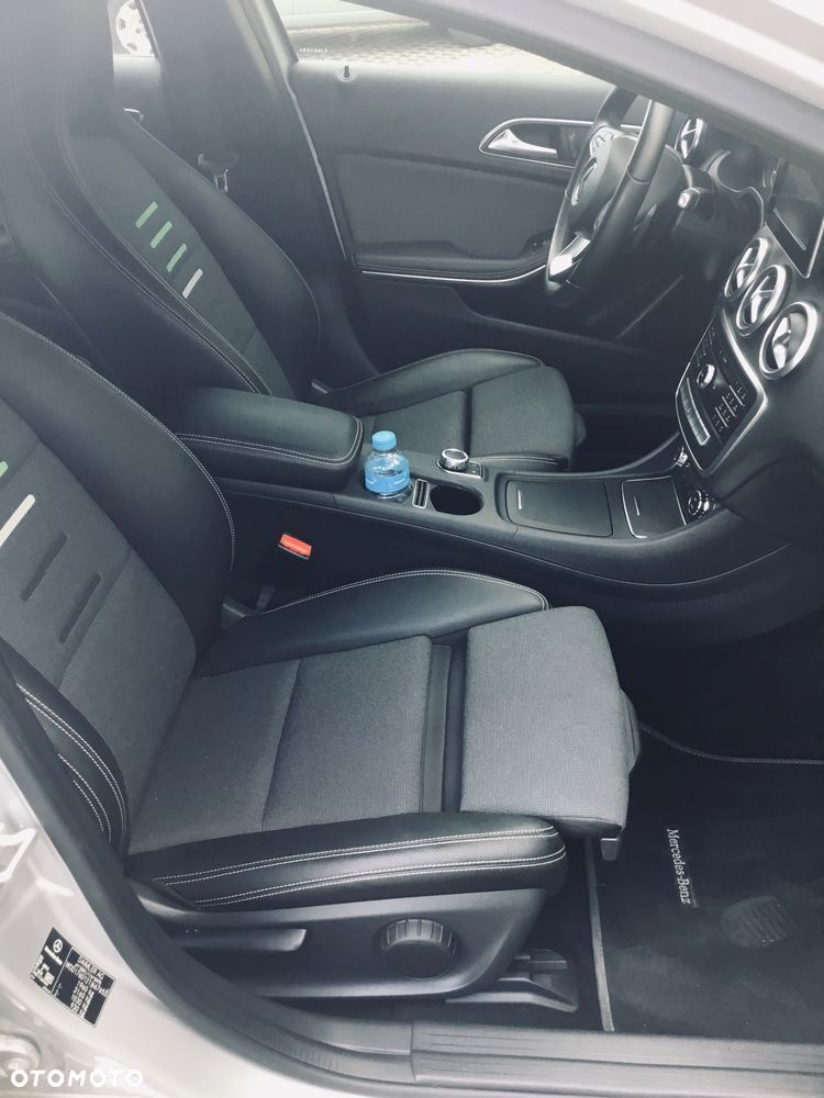 Mercedes-Benz Klasa A 180 CDI 7G DCT - 24