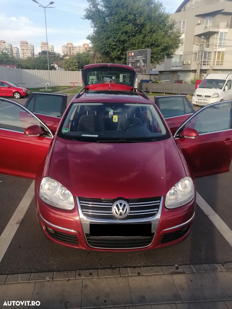Volkswagen Golf - 1