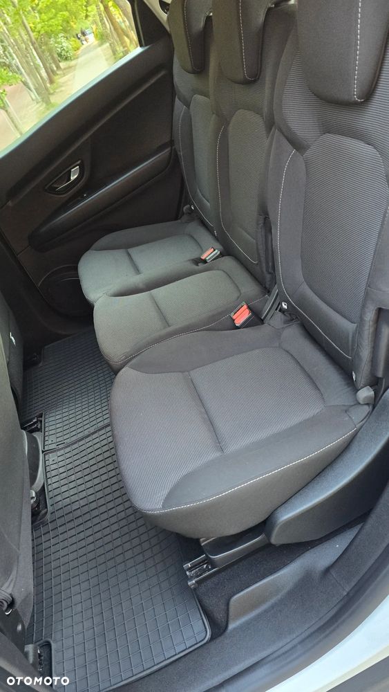 Renault Scenic ENERGY TCe 115 LIFE - 14