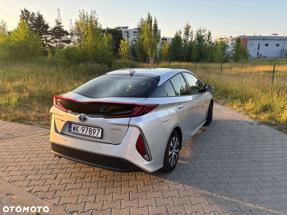 Toyota Prius - 11