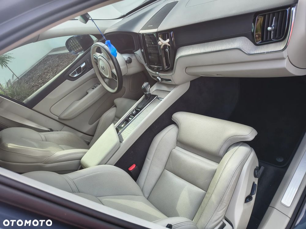 Volvo XC 60 T5 AWD Inscription - 13