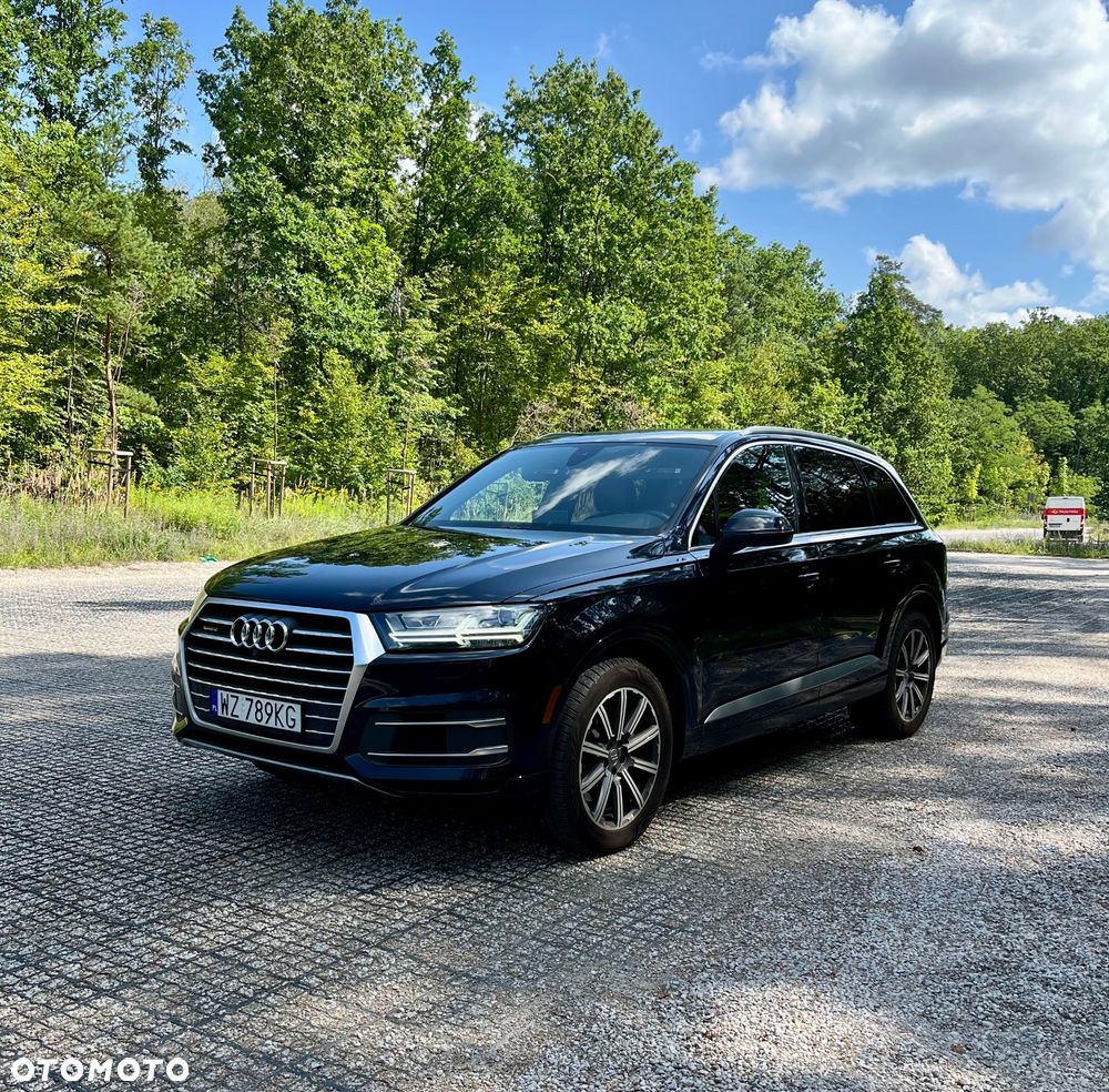 Audi Q7 3.0 TFSI Quattro Tiptronic - 1