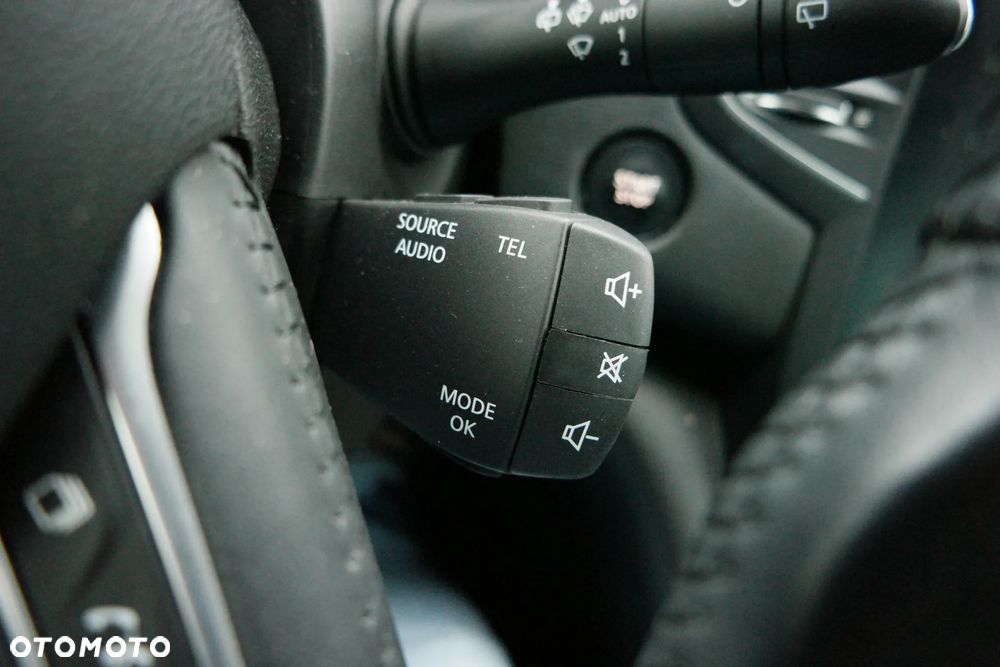 Renault Megane 1.2 Energy TCe Limited 2018 - 33