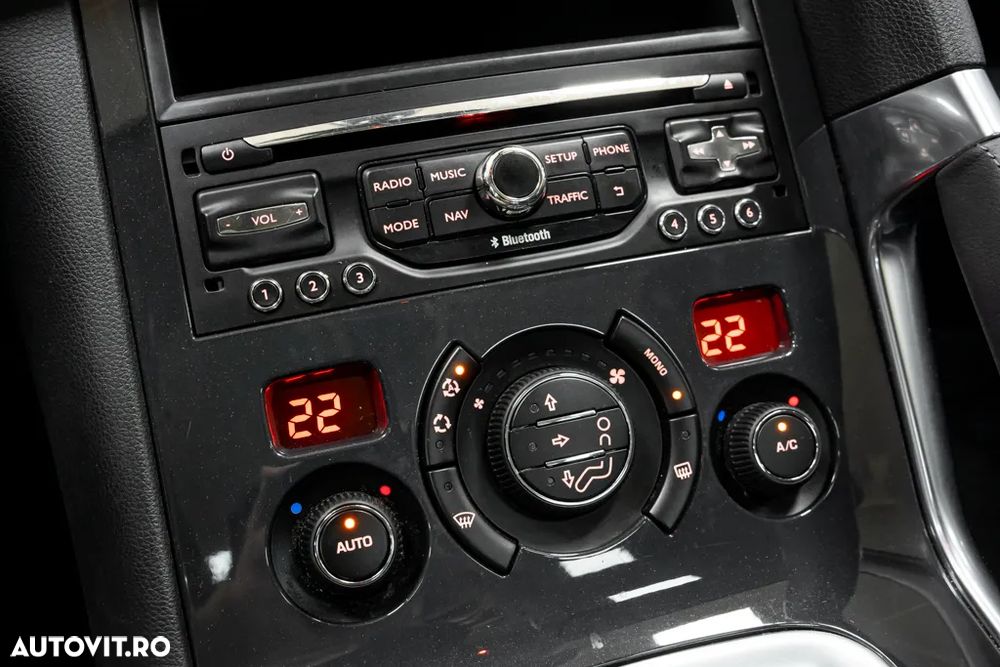 Peugeot 3008 BlueHDi 120 EAT6 Stop & Start Allure - 33
