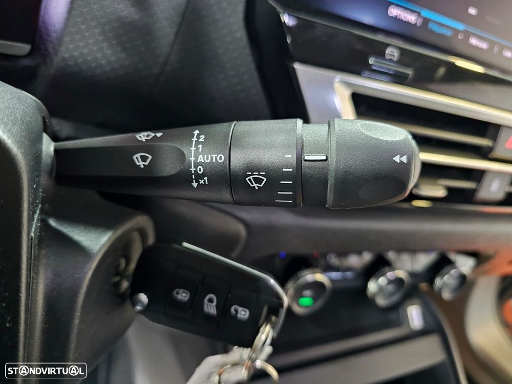 Citroën C4 BlueHDi 130 Stop&Start EAT8 FEEL PACK - 18