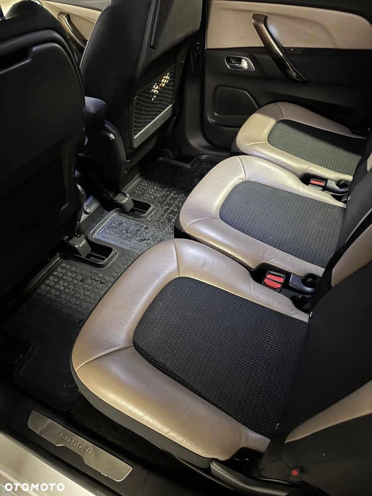 Citroën C4 Picasso 2.0 BlueHDi Exclusive - 28