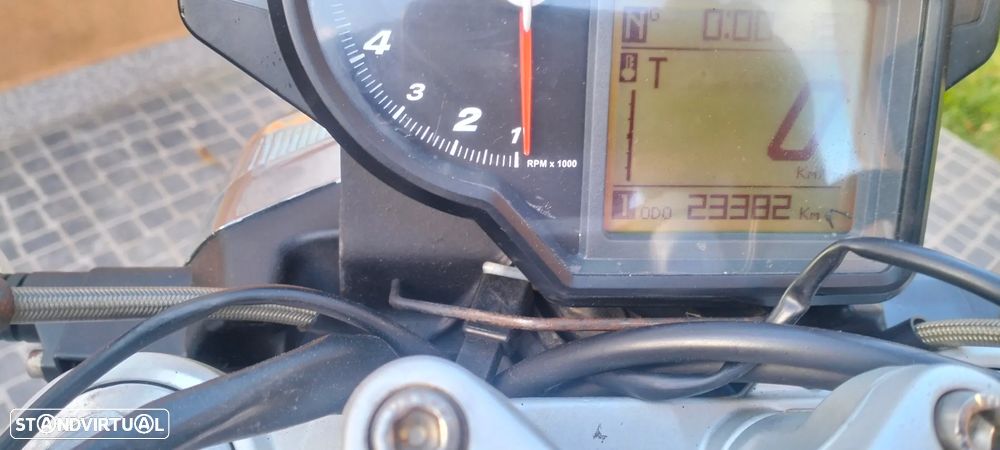 Aprilia Shiver - 11